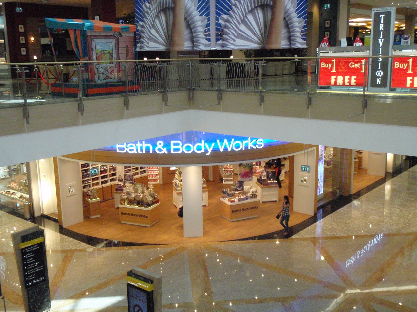 Ssurvivor Bath And Body Works Dubai Mall Floor