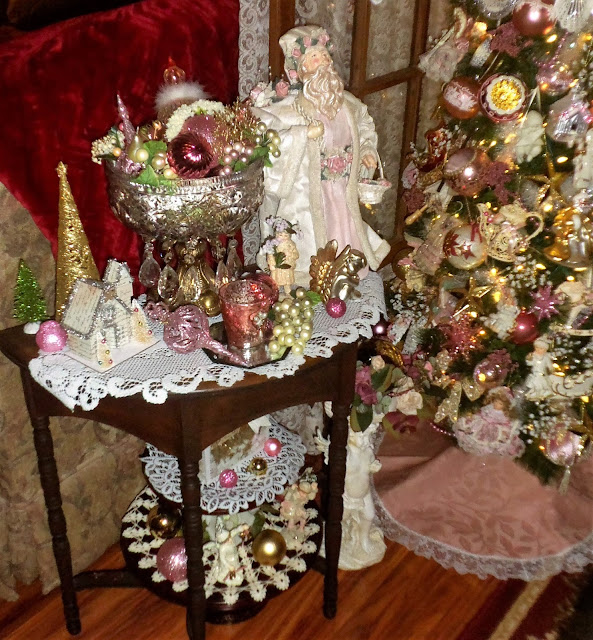 A DEBBIE-DABBLE CHRISTMAS: A Pink Christmas in the Dining Room, Part 1 ...