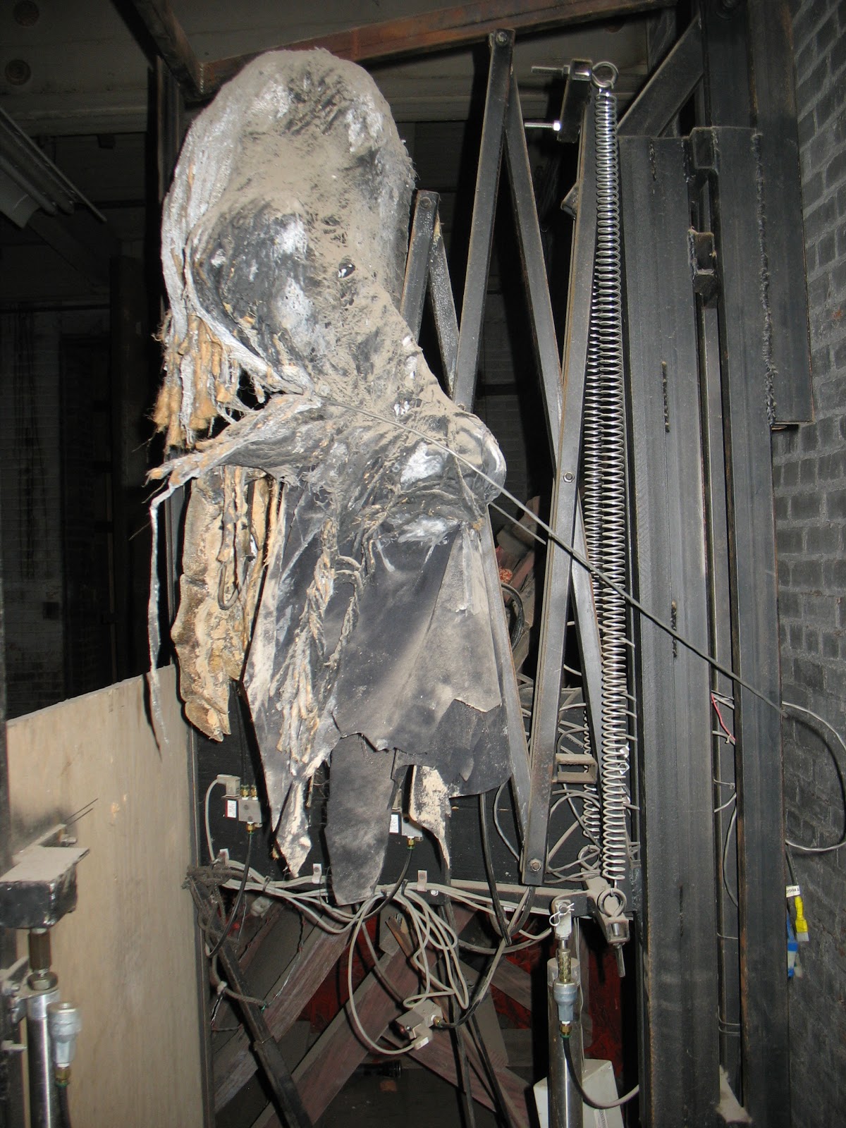 Haunted House Stuff for Sale! Large Props