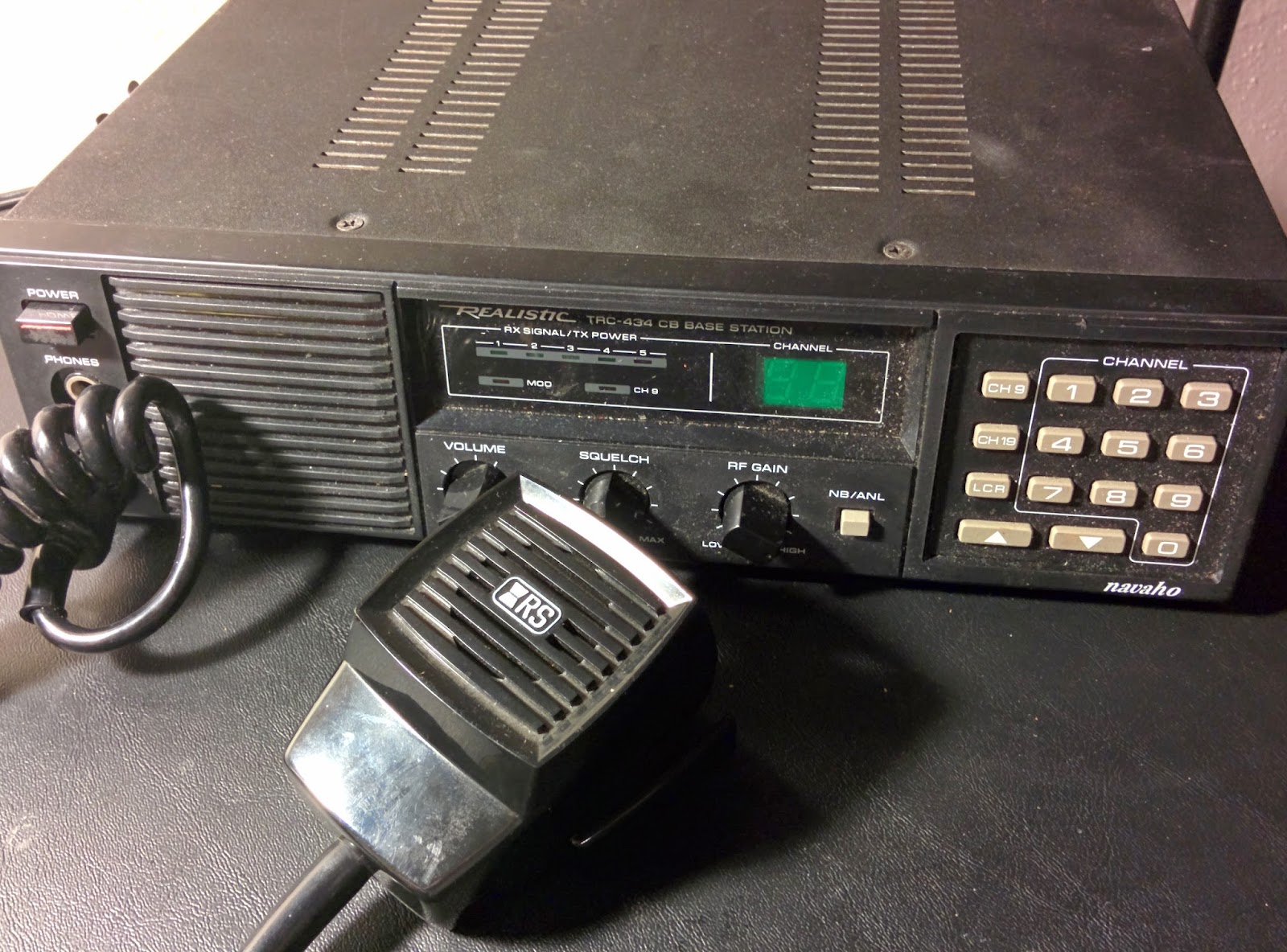 Retro Tech! 1987 Realistic Navajo TRC434 CB Radio Base Station