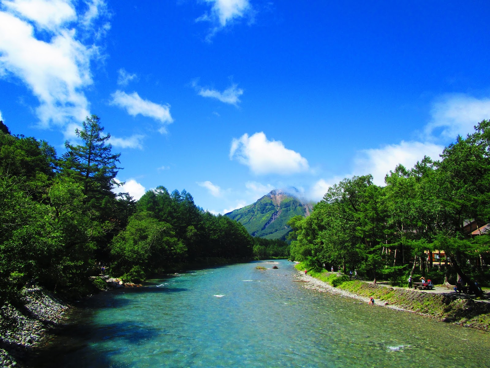 上高地観光施設事業のスタッフブログ 槍ヶ岳へ行ってきました