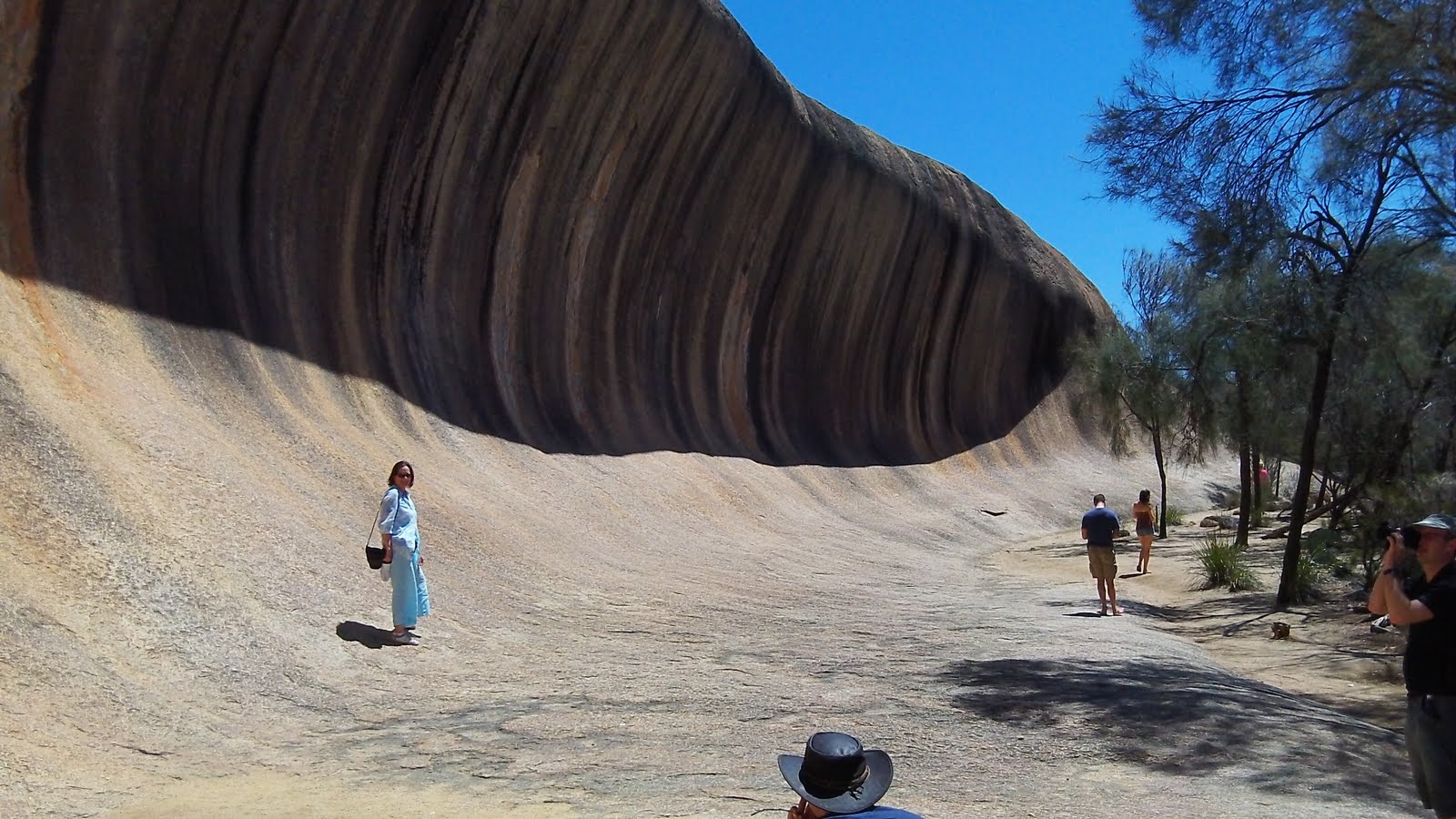 360 Degrees in 360 Days: Days 239-254: Perth to Melbourne