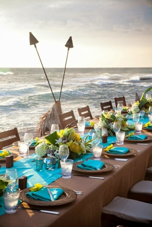 Table decoration in blue &#8211; fascinating ideas!