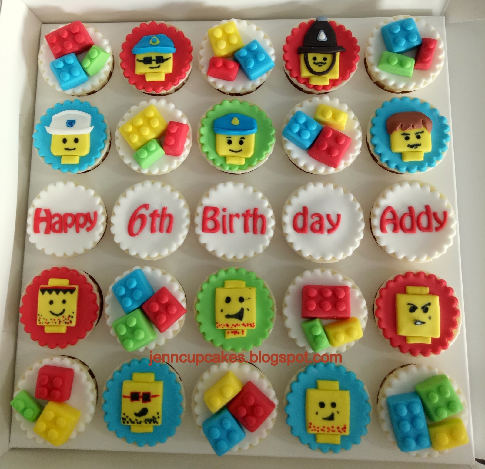 lego cupcakes