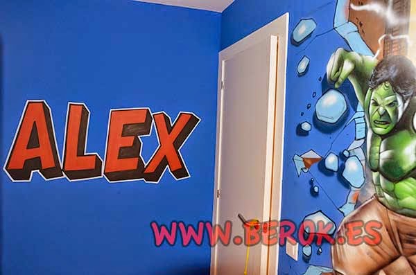 Graffiti con el nombre de Alex