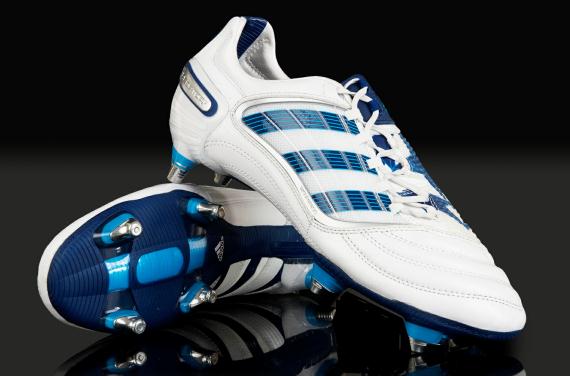 sepatu bola dan futsal: sepatu bola adidas original murah