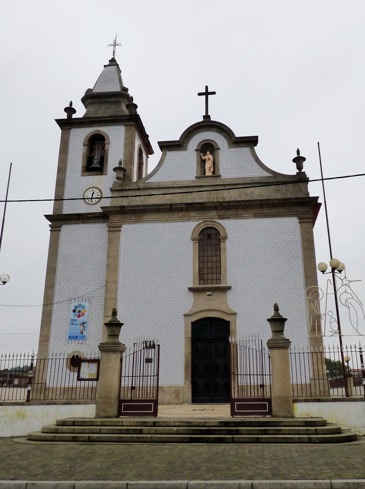 Viajar e descobrir Portugal Valadares (Vila Nova de Gaia) Igreja