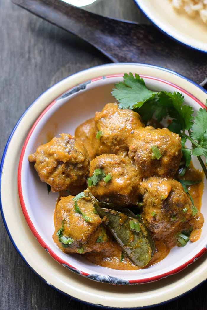 Creamy Panang Curry Meatballs