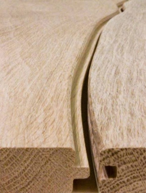 曲がった床？自然の木の歪みを利用した床材【i】　オランダの「Bolefloor」