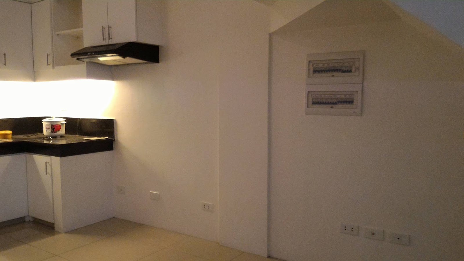 Metro Manila Rent to Own Properties M. Roxas Residences Townhouse in