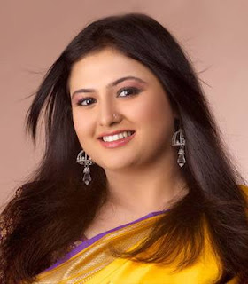 Ushma Rathod Biography Age Height, Profile, Family, Husband, Son, Daughter, Father, Mother, Children, Biodata, Marriage Photos.