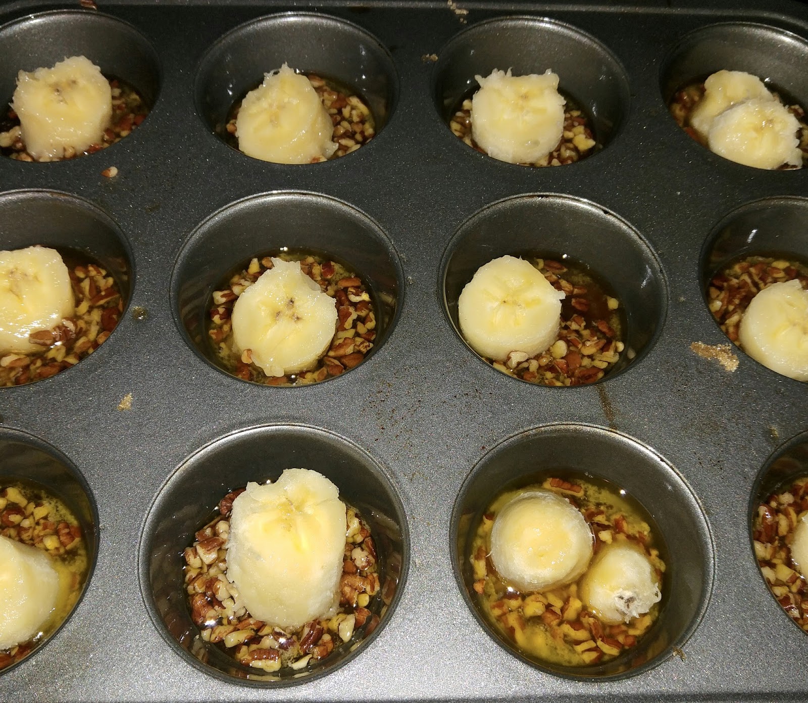 Rebecca's Amazing Creations Upside Down Bananas Foster Cupcakes