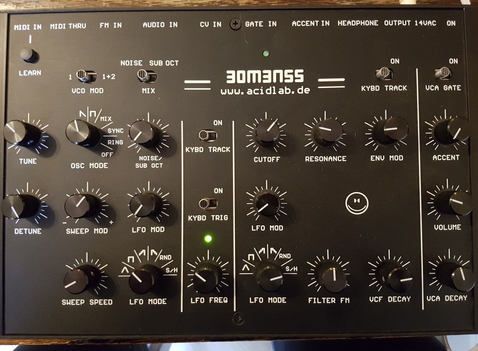 MATRIXSYNTH acidlab bombass synth