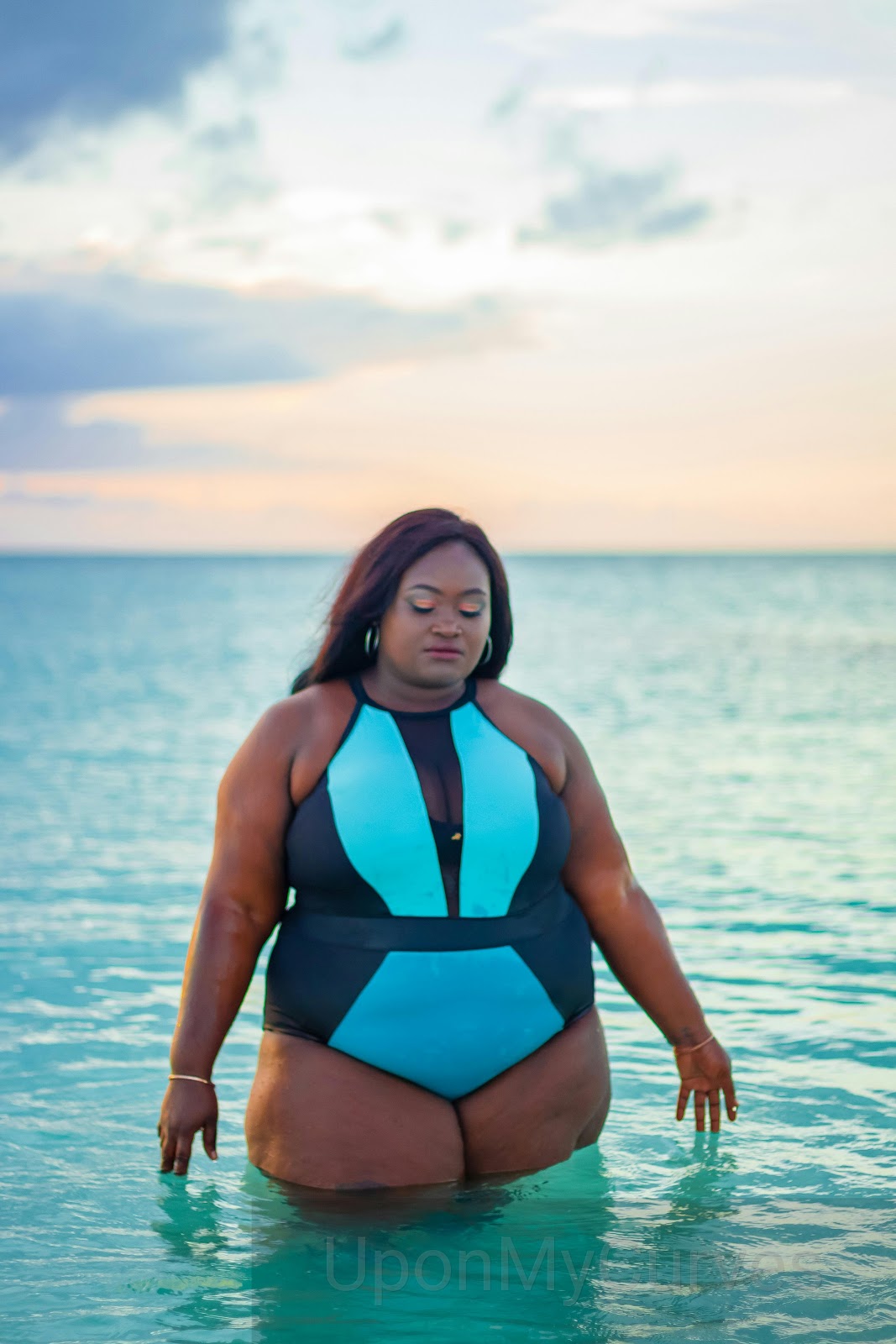 UponMyCurves!: The Best Adore Me SwimsuitEver!