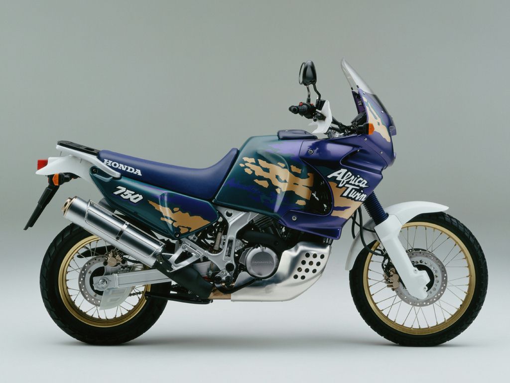 RM Style MOTO PASSION Honda XRV Africa Twin 750 RM Style MOTO PASSION Honda XRV Africa Twin 750