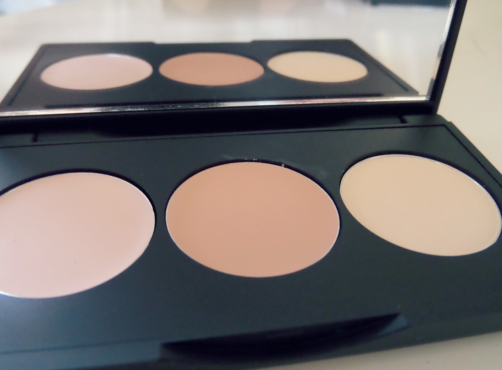 Sleek Corrector and Concealer Palette Mascara and Maltesers UK