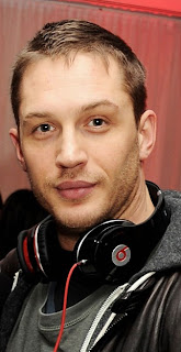 Arousing Males: Tom Hardy nude