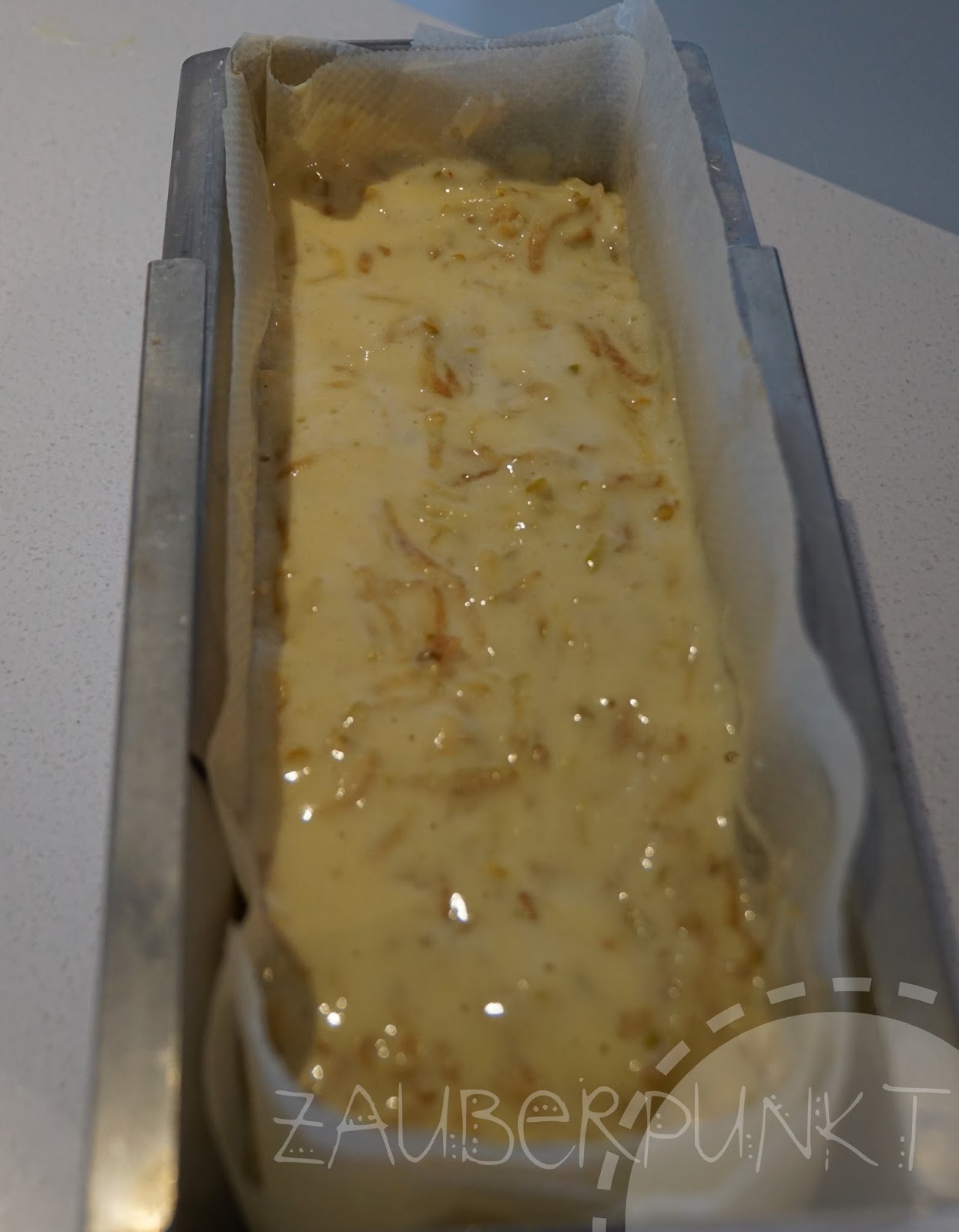 *ZAUBERPUNKT*: Quitten aus dem Garten { Quitten-Cake } *ZAUBERPUNKT*: Quitten aus dem Garten { Quitten-Cake }