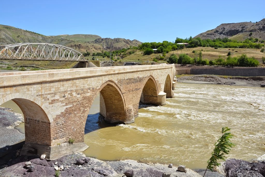 амасра турция достопримечательности. бридж тв wake up call. Call of duty миссия с парашютом. арочный мост харбор-бридж. Bridge call.