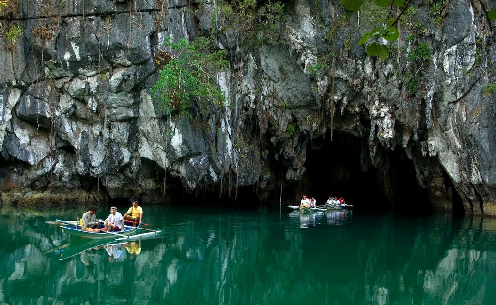 Philippines Tourist Spot: PALAWAN