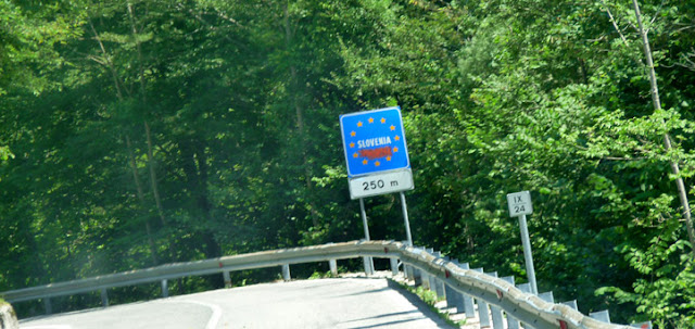 Ruta en autocaravana por Eslovenia. Frontera Eslovenia con Italia