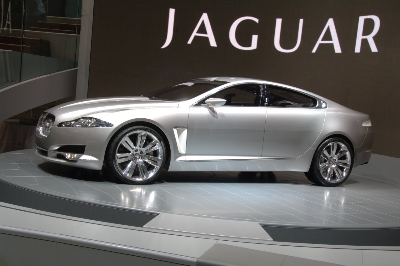 Automobiles tout savoir sur les marques Jaguar XF