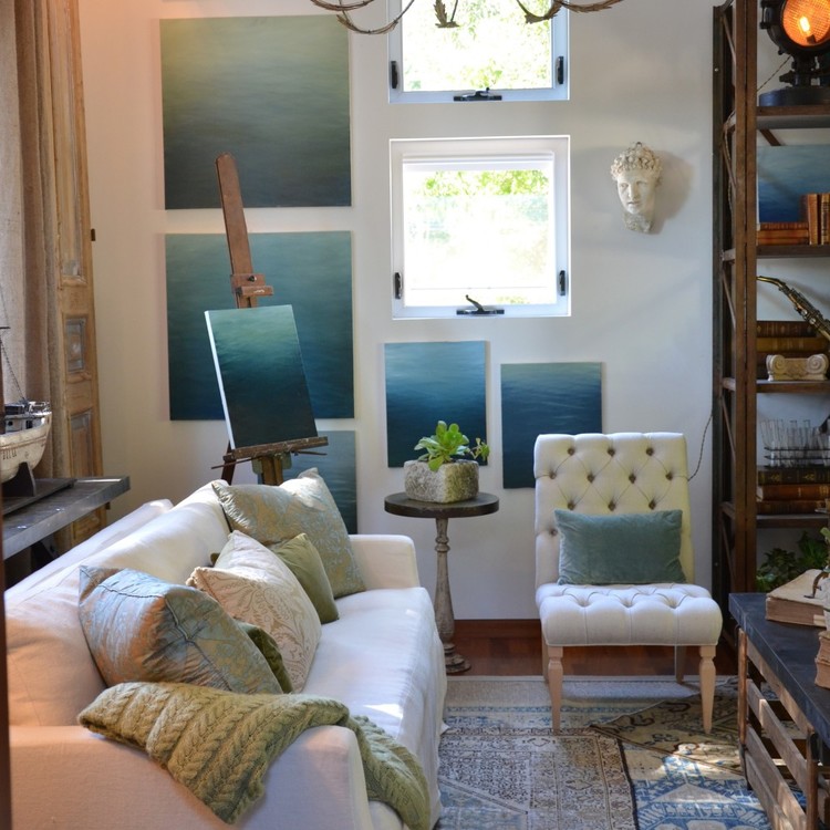 {Celebrity Homes} Ashton Kutcher Home by Home Hello Lovely