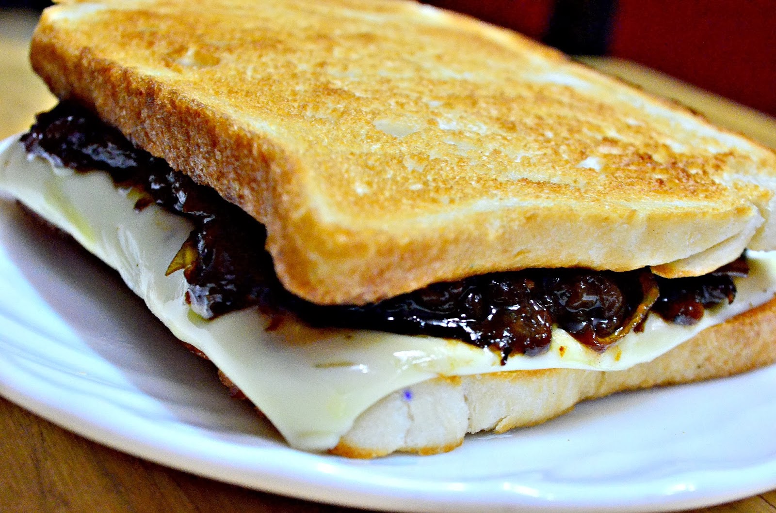 Kardolicious Caramelized Onion Grilled Cheese Sandwich