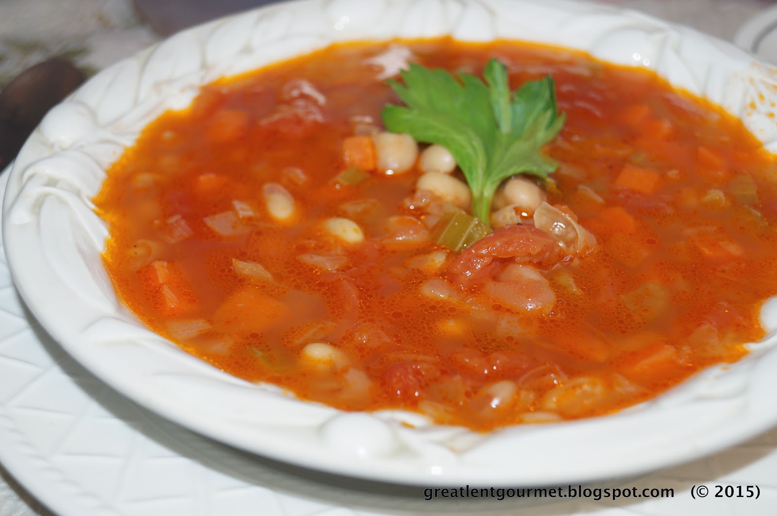 Great Lent Gourmet: Day 5 - Feb 27, 2015: Vegan Greek Bean Soup ...