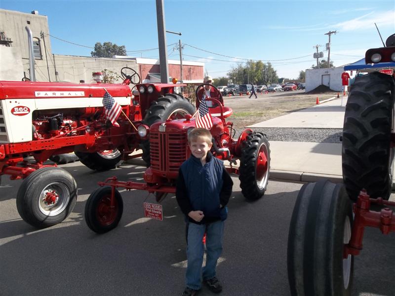 GMC Motor Home, Travel with Teri and Dan Malden Mo. Car Show