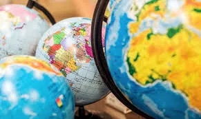 INTRODUCTION TO GEOGRAPHY DEFINITION, BRANCHES AND USES OF GEOGRAPHICAL KNOWLEDGE