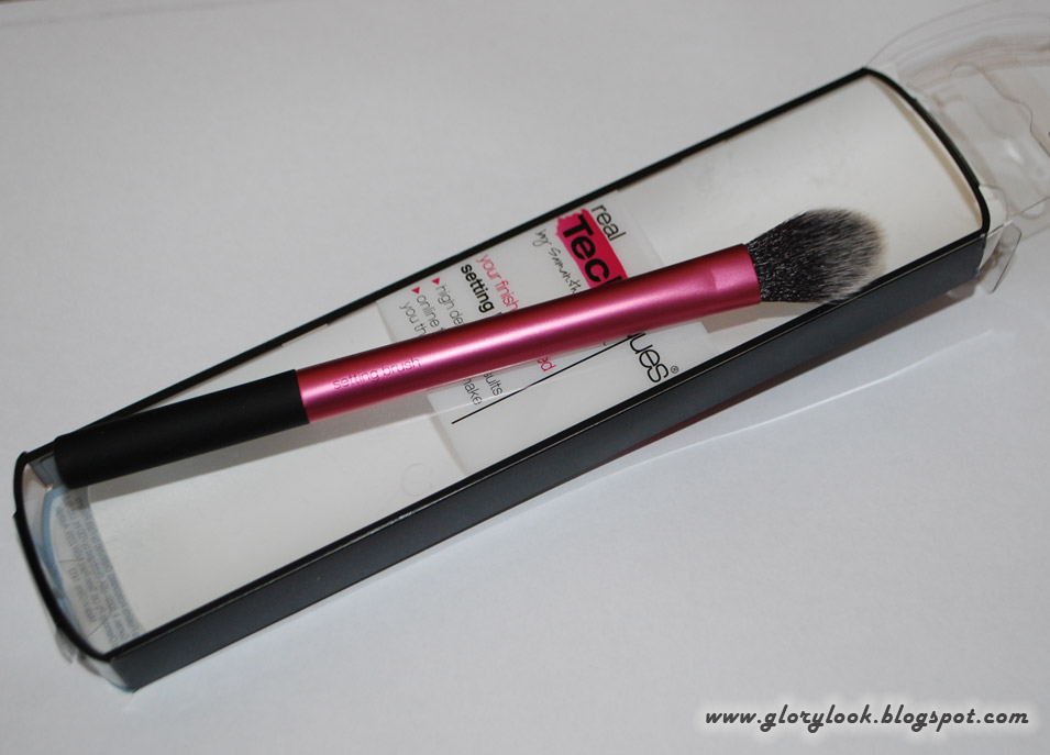 GLORYlook Кисть для расстановки акцентов Real Techniques Setting brush