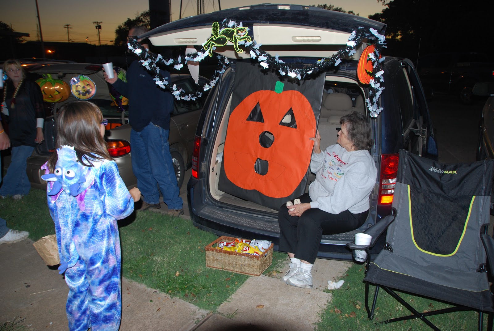 Shine Like Stars Trunk or Treat 2012