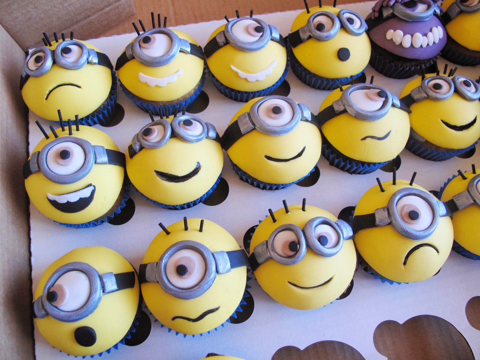 Candy Cupcake Minion Cupcakes