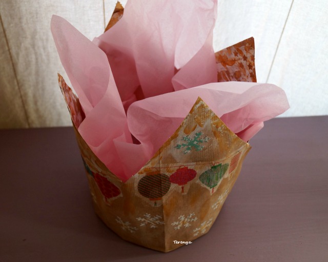 como-hacer-regalo-con-corona-cumpleaños