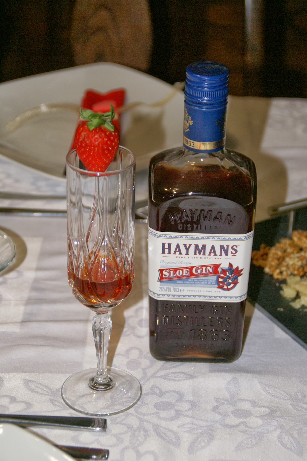 Destemperos Hayman's Sloe Gin Sloe Royale