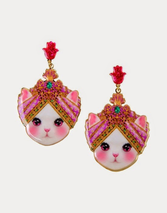 Le Monde De KIKA (aka, The Life Of KIKA) : November 2013