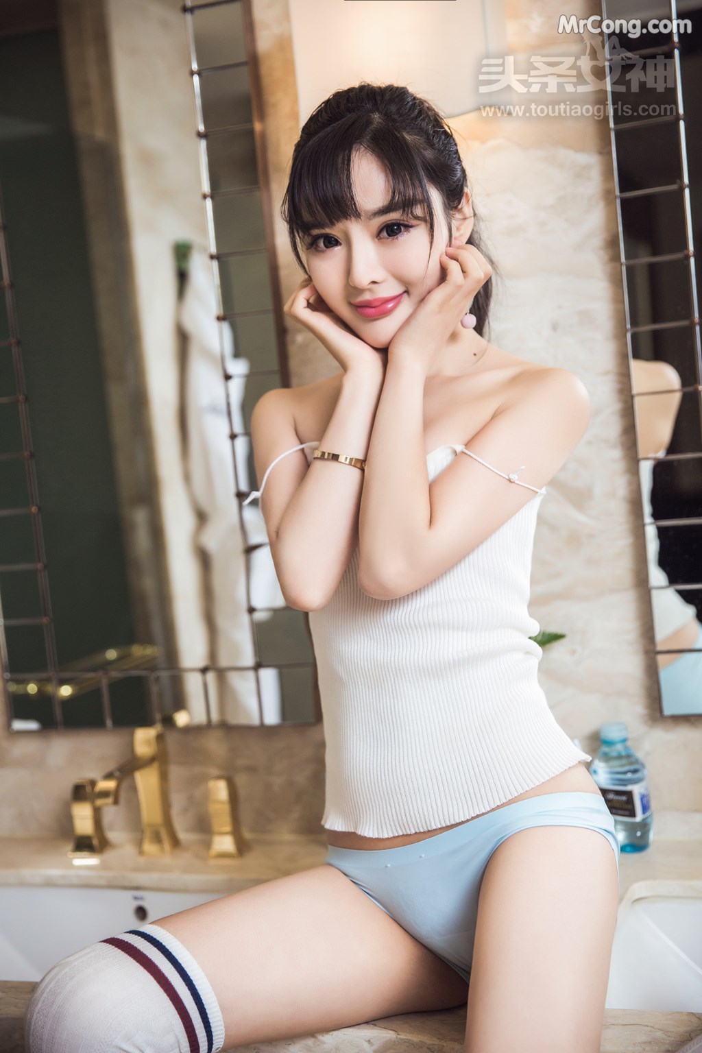 TouTiao 2017-07-30: Model Zhou Xi Yan (周 熙 妍) (62 photos) photo 1-15
