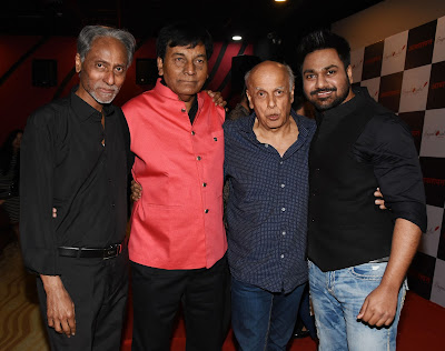 narendra-sharma-sayeed-quadri-mahesh-bhatt-and-mithoon-sharma-at-the-launch-of-sayeed-quadris-book-awarapan