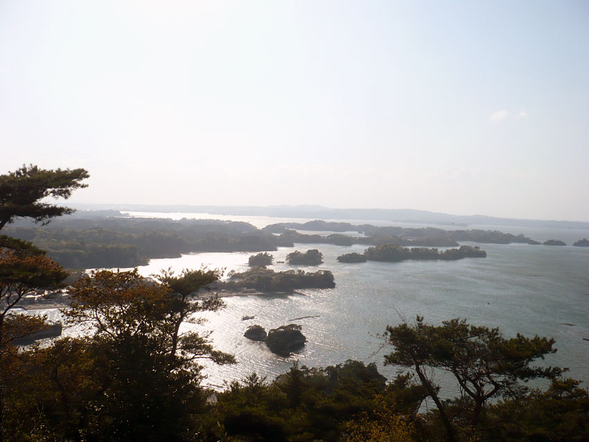 see haiku here 観る俳句 Matsushima now
