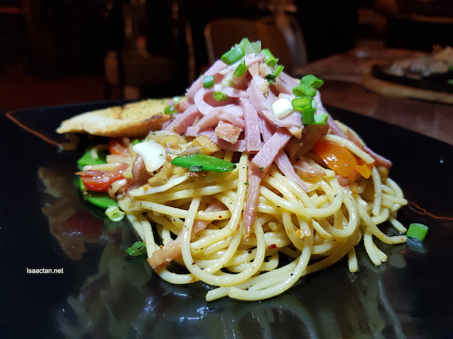 Smokin’ Duck Pasta - RM29.90 Smokin’ Duck Pasta - RM29.90