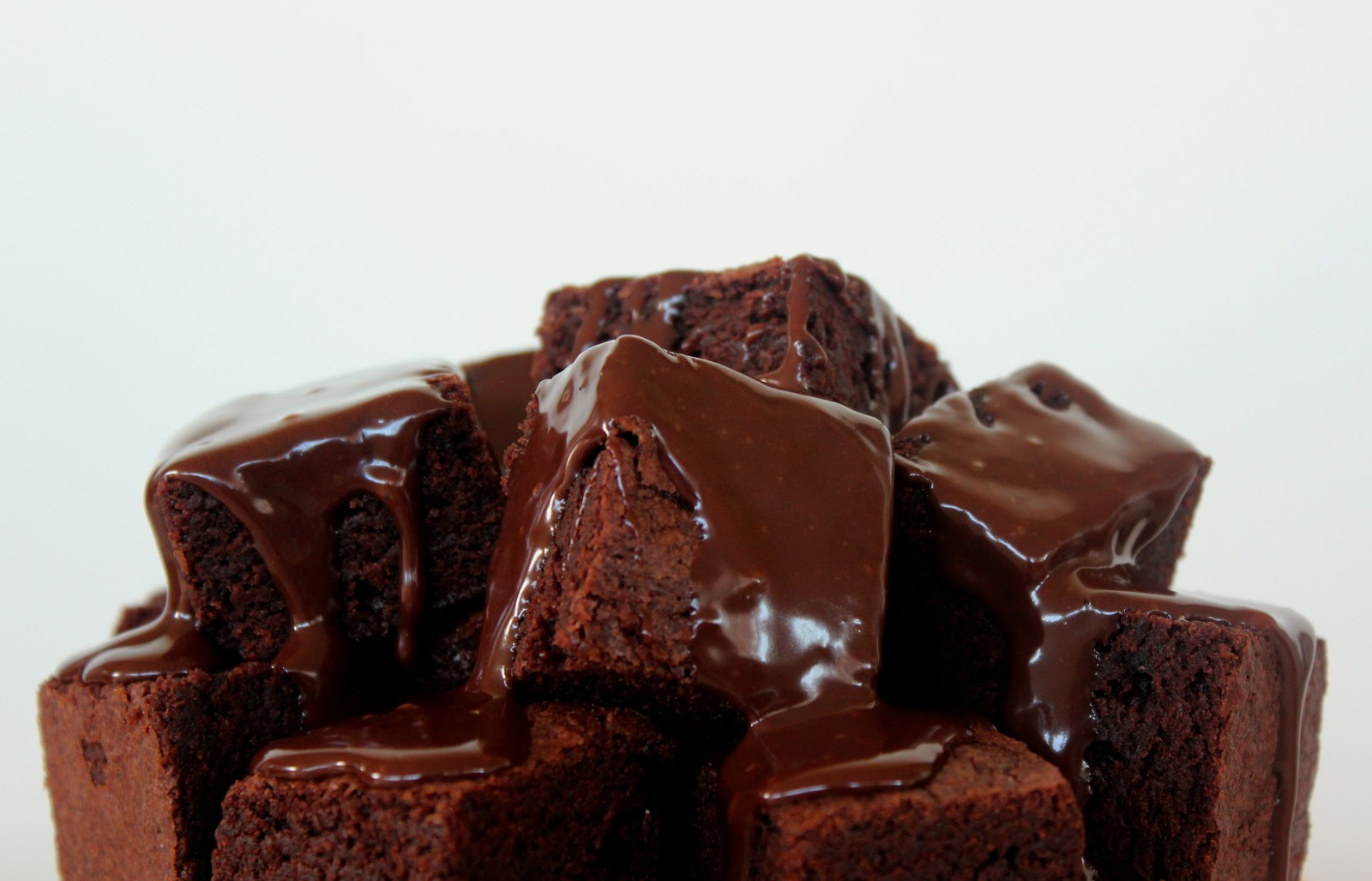 viviendo la vida dulce the marble, cookie dough and fudge brownie cake