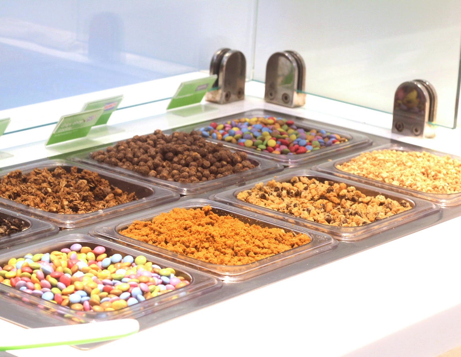 Llao Llao Frozen Yogurt, Central Park