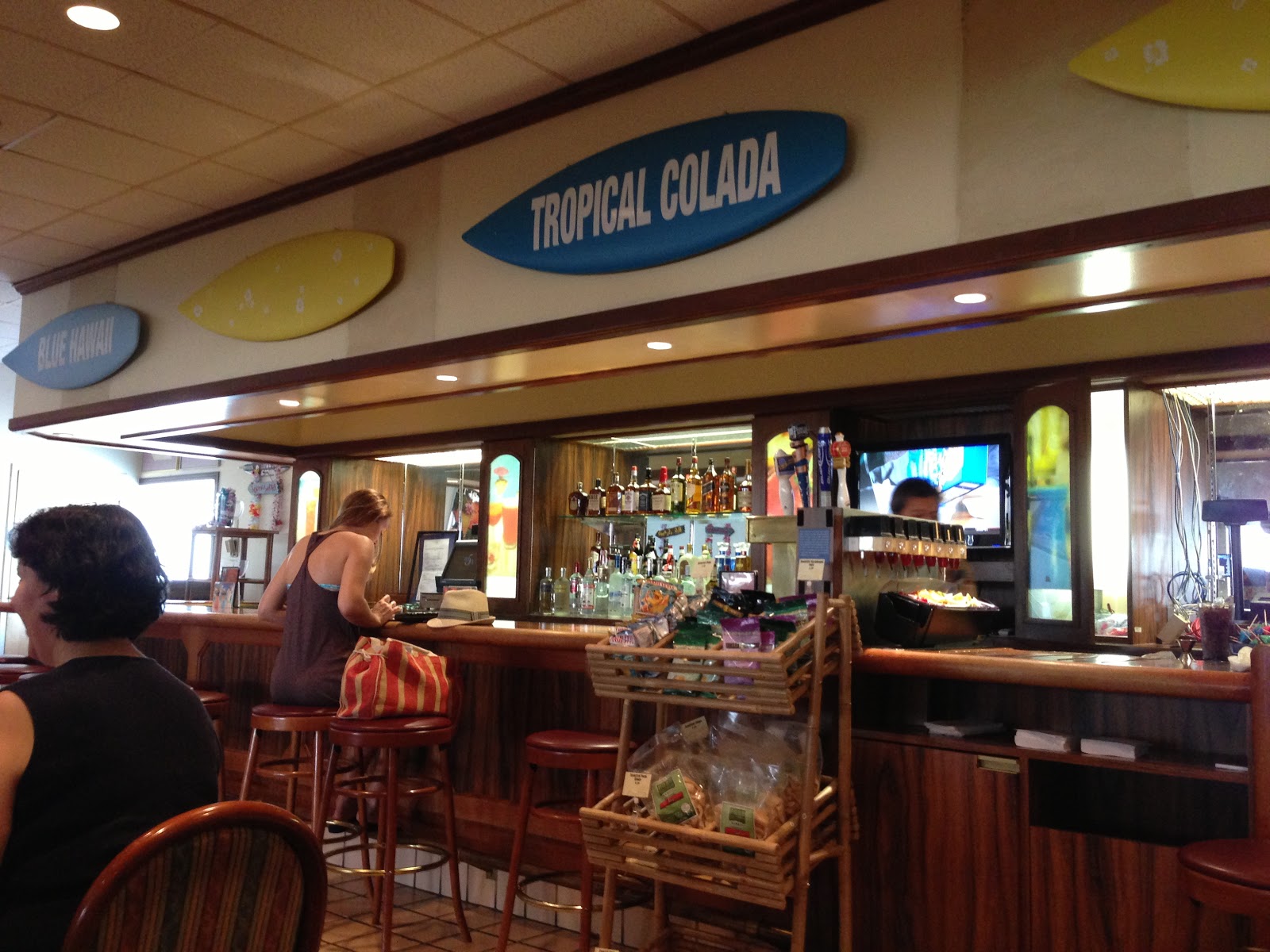 GREAT EATS HAWAII ISLAND AIR TERMINAL HONOLULU, HAWAII