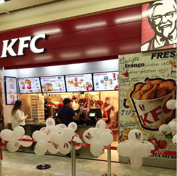 KFC inaugura loja no Shopping Center Norte KFC inaugura loja no Shopping Center Norte