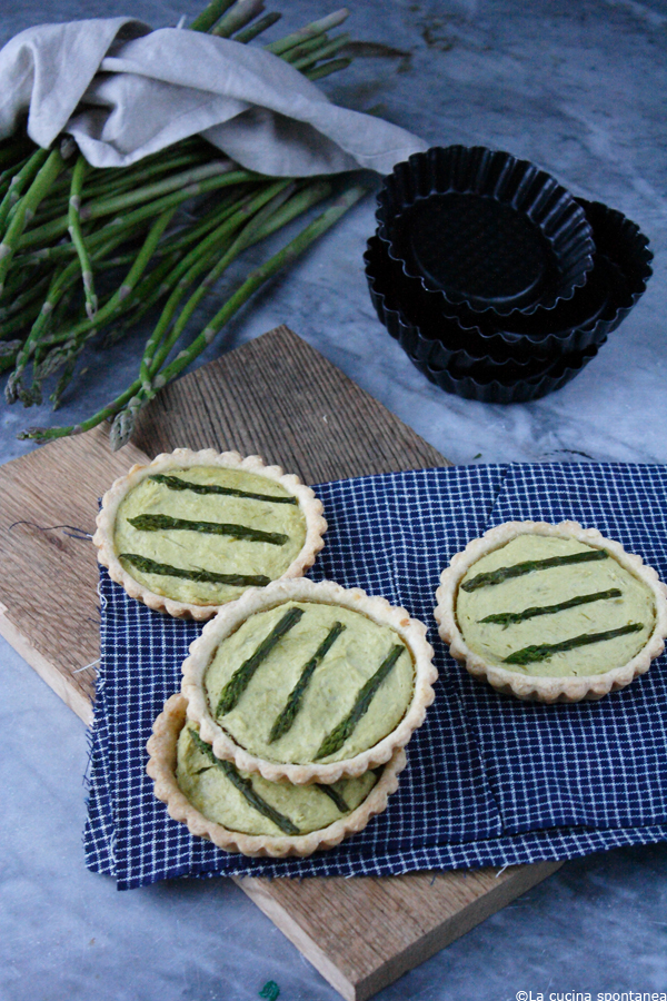 tartellettes con asparagi e lime