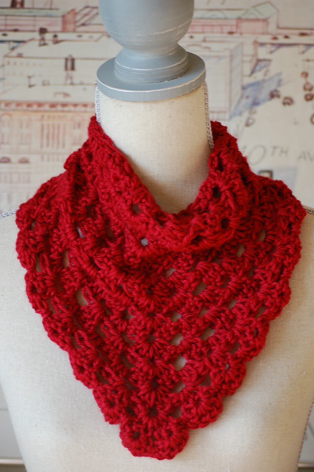 Donna's Decembers New to the Shop! The Bandana Cowl