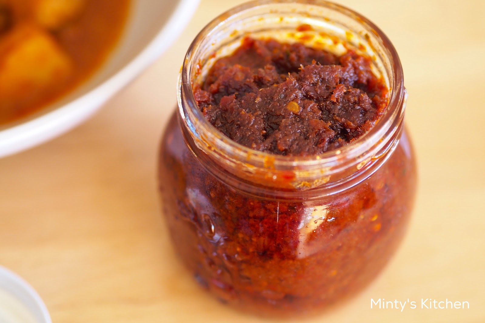 Minty's Kitchen Homemade Curry Paste