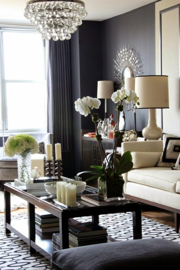 Living room in grey classic accents and luxurious Mobliar