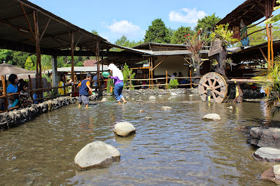 bermain-ala-cowboy-di-de-ranch-lembang